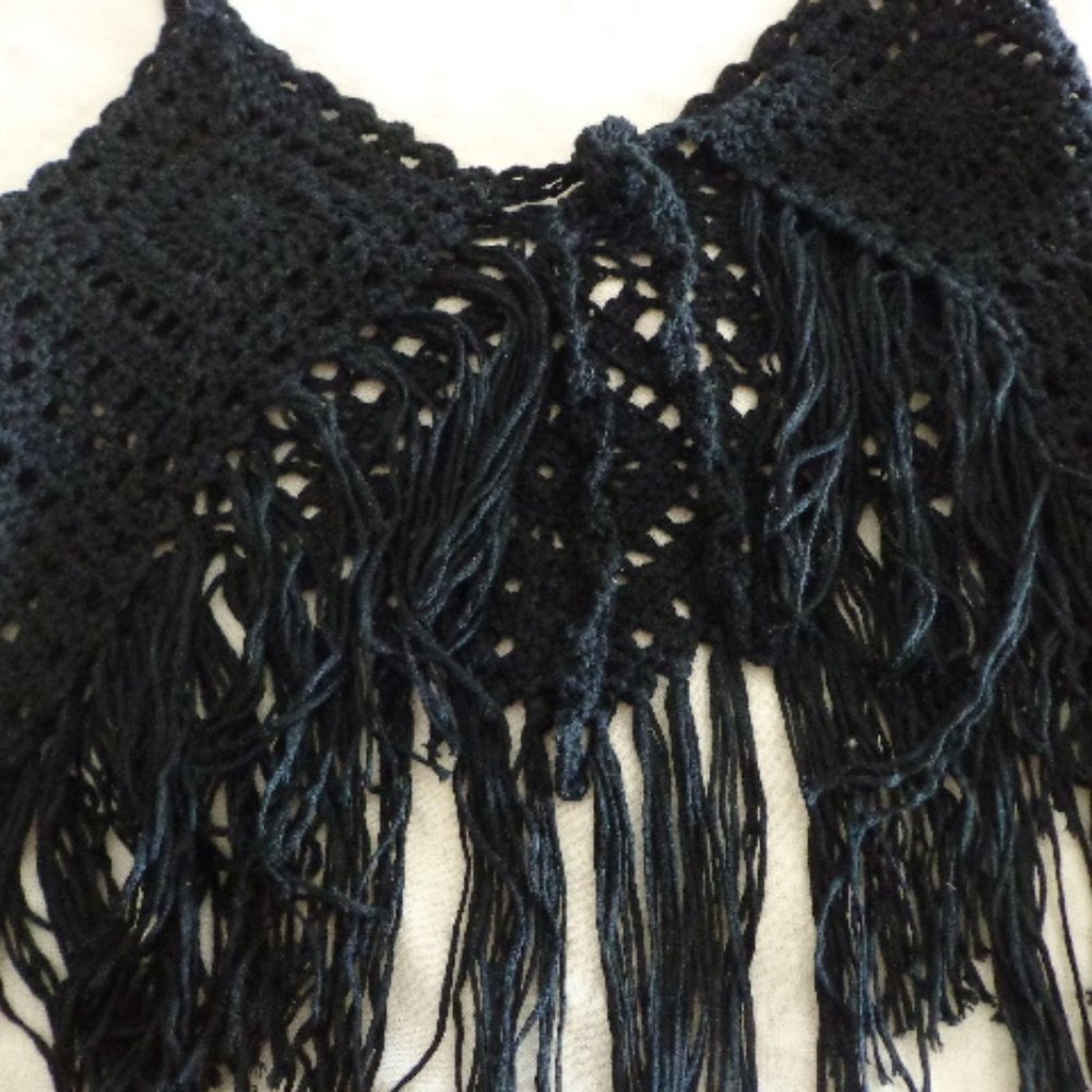 Crocheted Boho Cami Vest Top XS-S Tie Front Fringe - Picture 9 of 14